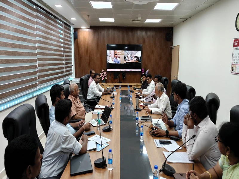 Meeting with Mr. S.M. Vijayanand to discuss the views and suggestions